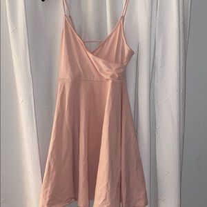 FOREVER 21 SOFT PINK DRESS